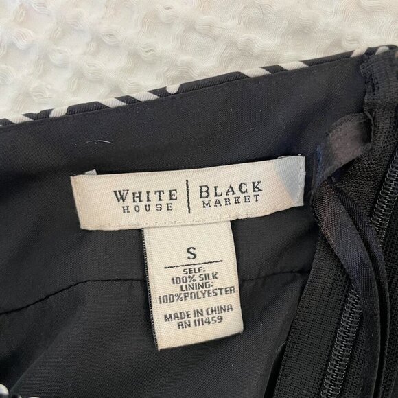 White House Black Market Black And White Halter Top - Picture 4 of 4